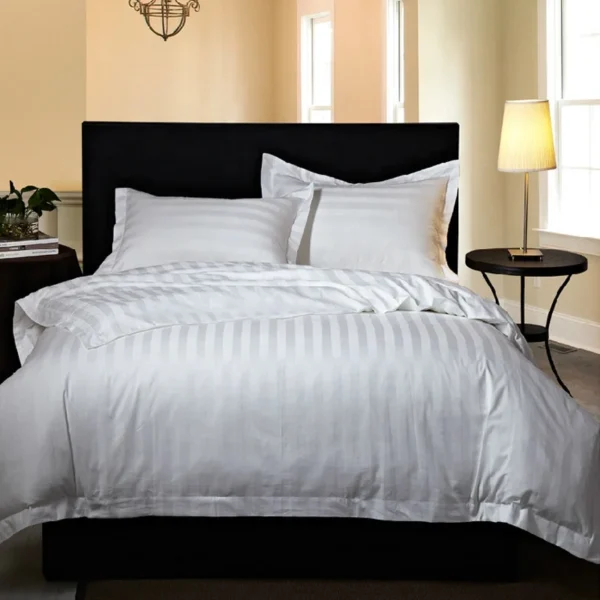 White Luxury Home Hotel Duvet Cover Sets 100 Cotton Bedding Set 3cm Stripes Bed Linen and Duvet Covers