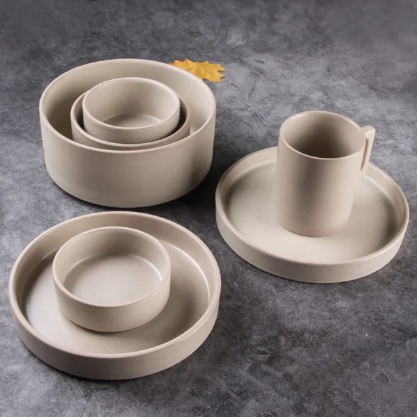 White Korean Style Sandy Soil Dinnerware Ceramic Plates Figuline Porcelain Plate Mug Dishes Kitchenware Set with Lid Cover