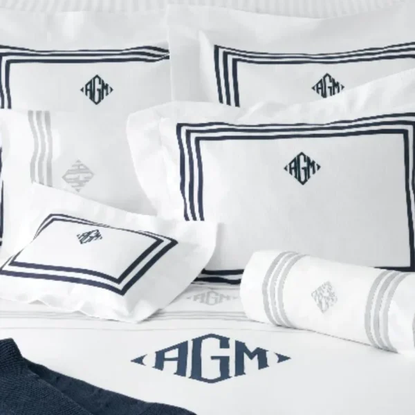 Percale Luxury 100% Cotton 200TC Embroidery Logo Duvet Cover Home Collection Queen Size Bedding Set