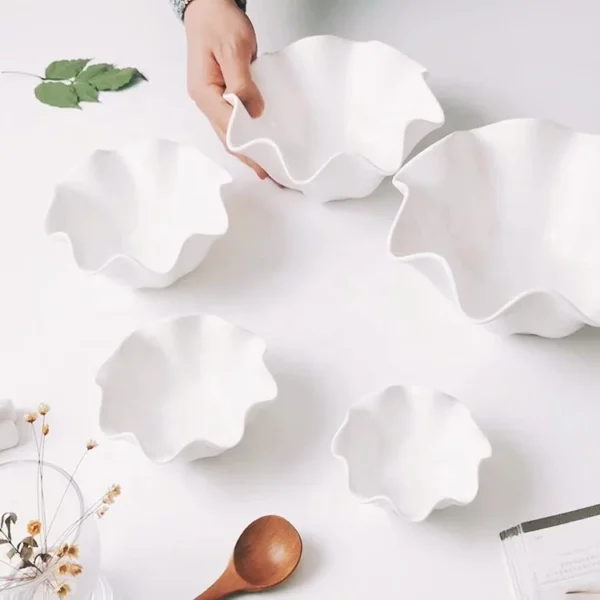 Korea South Style Pure White Ceramic Bowl Creative Rolled Edge Tableware for Dessert Fruit Vegetable Salad Eco-Friendly Plant